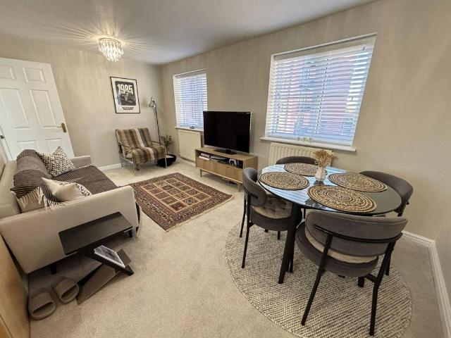 Flat for sale in Dickens Heath, Solihull