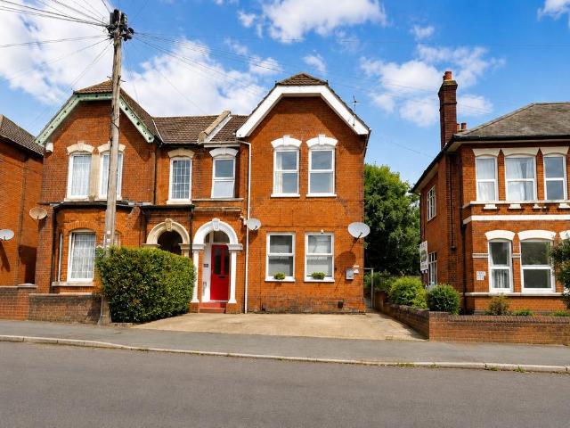 Flat for sale in Portswood Park, City Of Southampton