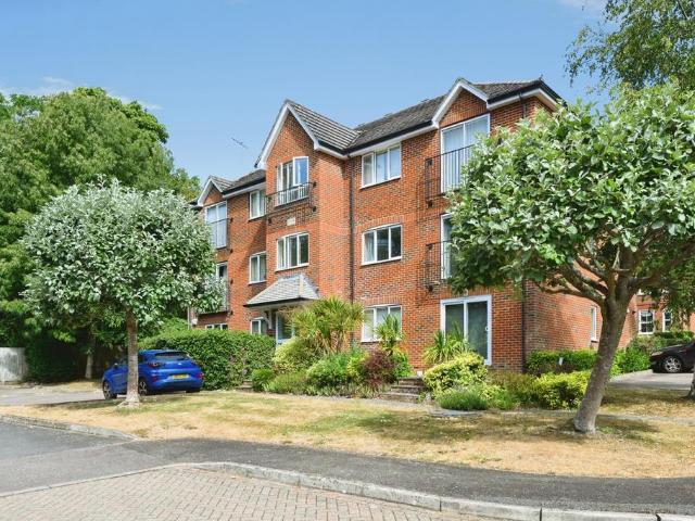 Flat for sale in Meadvale, Red Hill