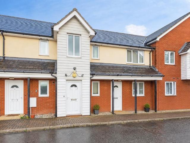 Flat for sale in Westbourne, Ipswich