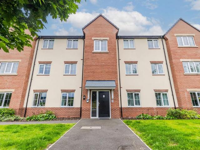 Flat for sale in Shavington cum Gresty, New Basford