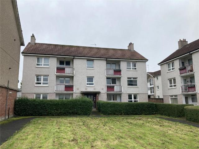 Flat for sale in Hillington, Glasgow