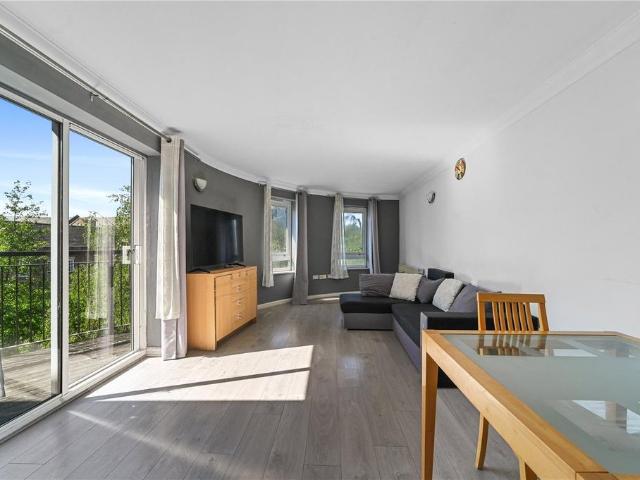 Flat for sale in Roding Riverside, Isle Of Man