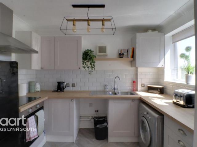 Flat for sale in Brookville, Norfolk