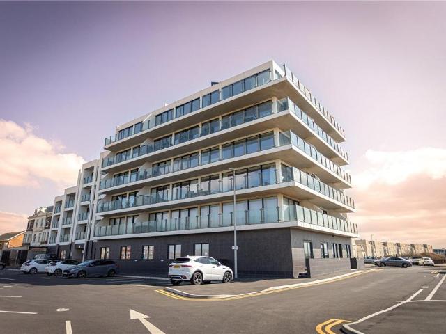 Flat for sale in Squires Gate, Blackpool