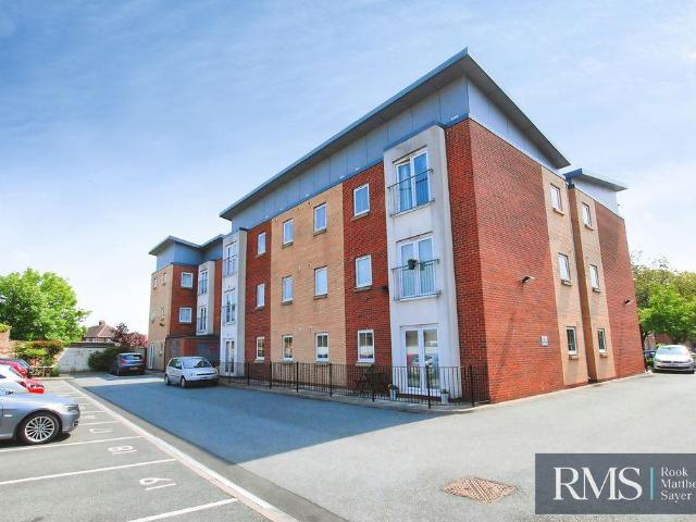 Flat for sale in South Gosforth, Tyne And Wear