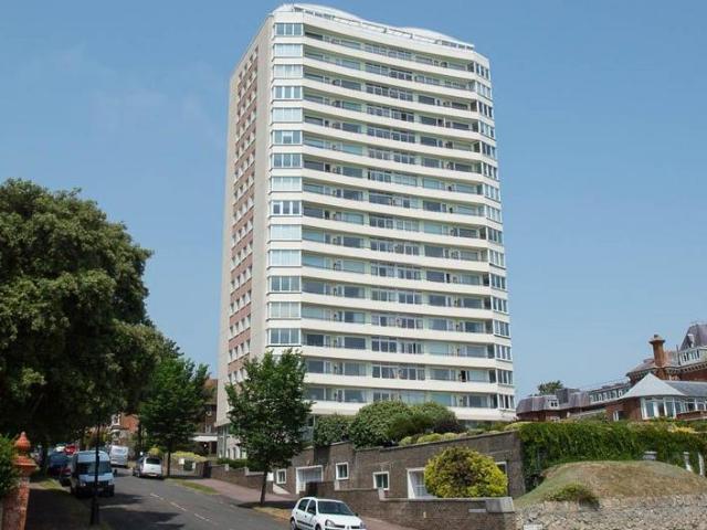 Flat for sale in Eastbourne, East Sussex