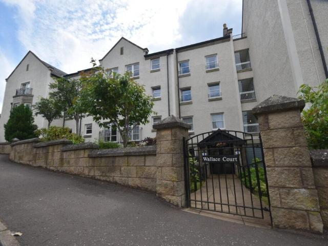 Flat for sale in Lanark, Scotland