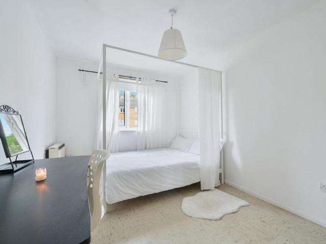 Flat for sale in Mill Meads, Greater London