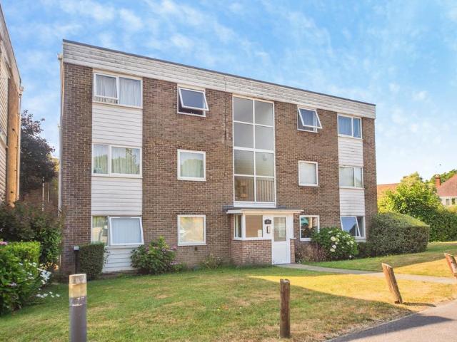 Flat for sale in Glen Eyre, City Of Southampton