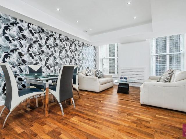 Flat for sale in City Centre, Georgia