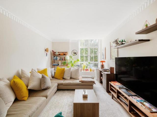 Flat for sale in London Borough of Camden, Greater London