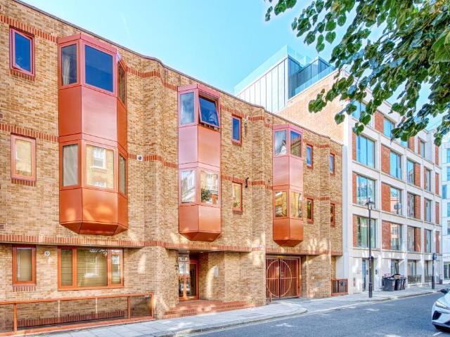 Flat for sale in Westminster, Victoria