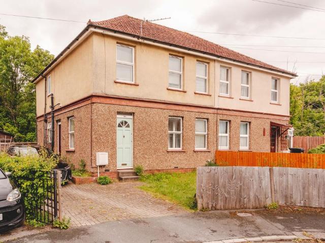 Flat for sale in Feckenham, City Of Bristol