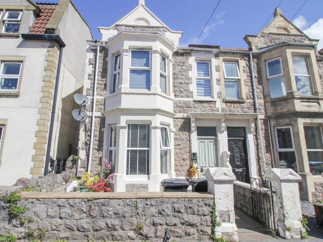 Flat for sale in Weston-super-mare, North Somerset