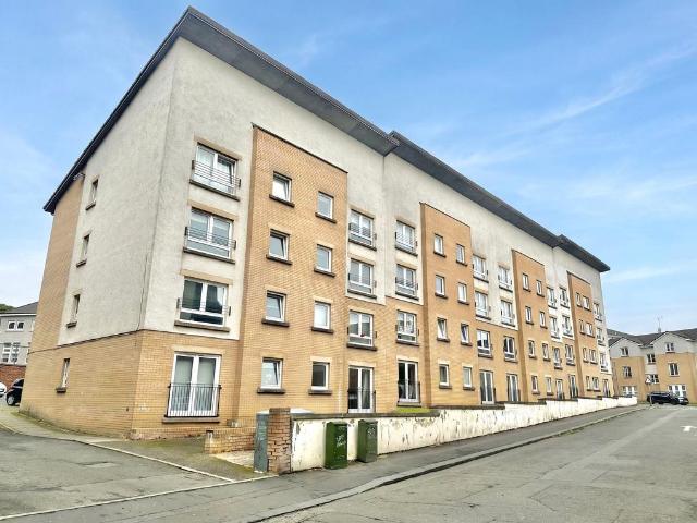 Flat for sale in Glenburn, Scotland