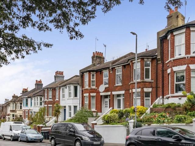 Flat for sale in Hollingdean, Brighton & Hove