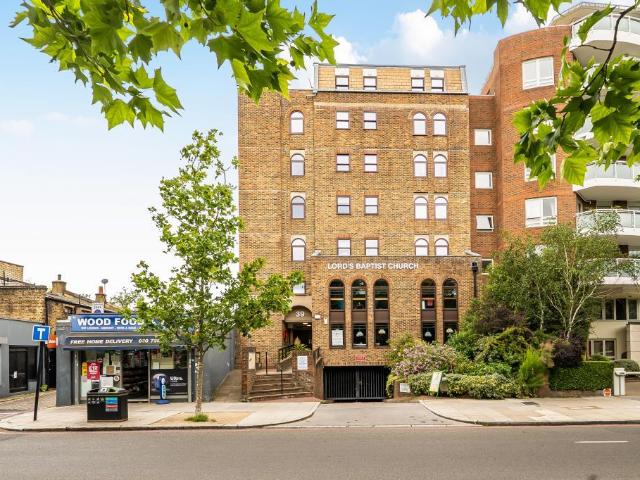 Flat for sale in St. John's Wood, Greater London