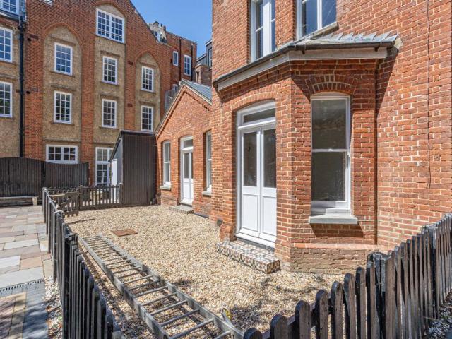 Flat for sale in Westgate-on-Sea, Acol