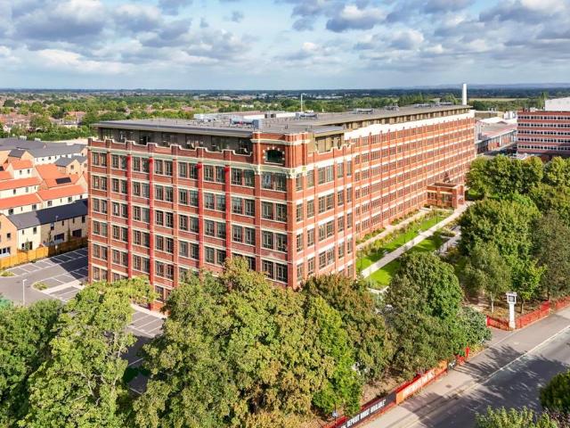 Flat for sale in Bell Farm, High Field