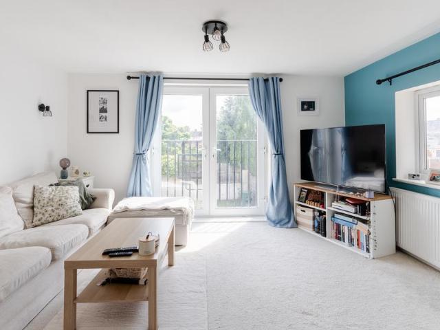 Flat for sale in Keynsham, Bath And North East Somerset
