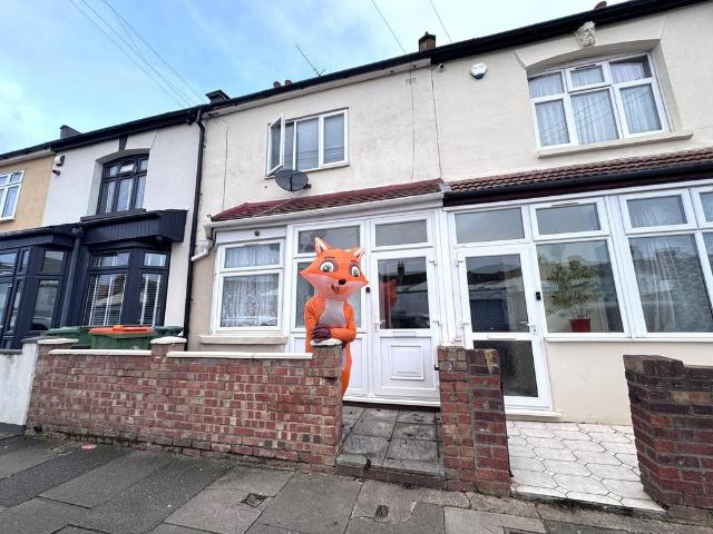 Flat for sale in Upton, Isle Of Man