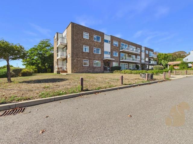 Flat for sale in West Mersea, Colchester