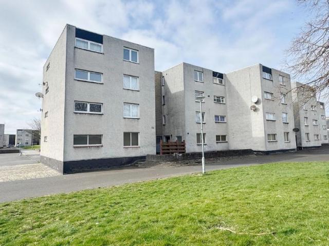 Flat for sale in Ayr, Wallacetown