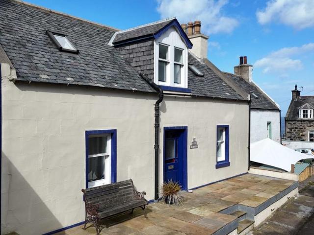 Flat for sale in Gardenstown, Scotland