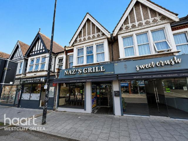 Flat for sale in Milton, Alton Barnes
