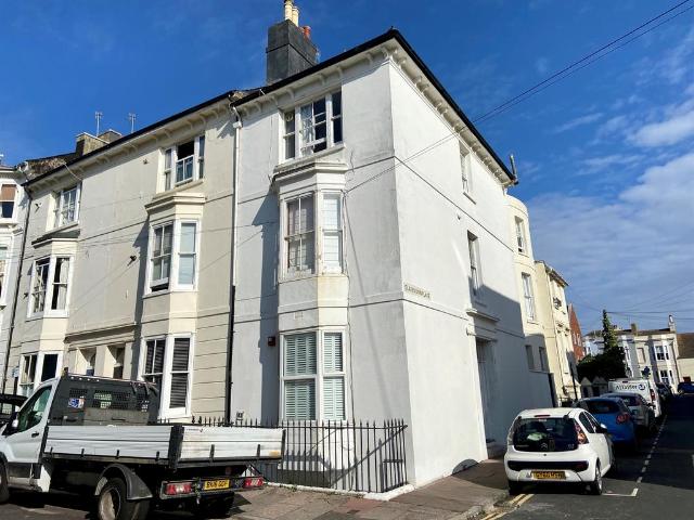 Flat for sale in Kemptown, Brighton & Hove