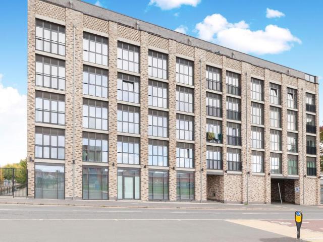 Flat for sale in Black Friars, Leicester
