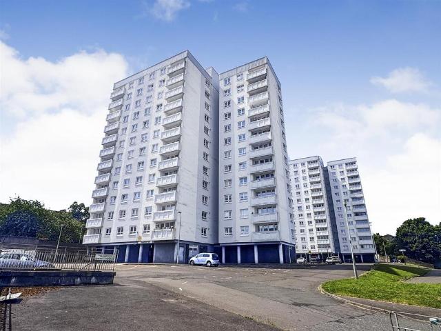 Flat for sale in Cambuslang, Scotland