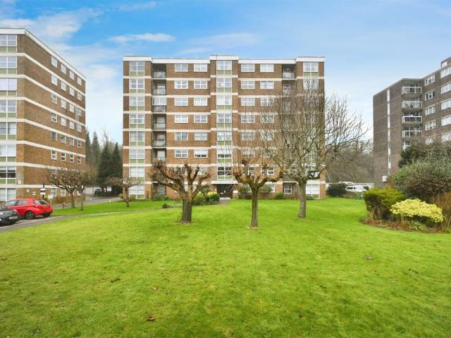 Flat for sale in Isle Of Man