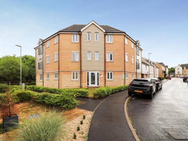 Flat for sale in Burgh St Peter, Norfolk