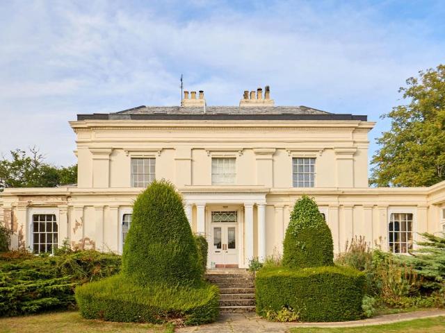 Flat for sale in Burgh St Peter, Norfolk