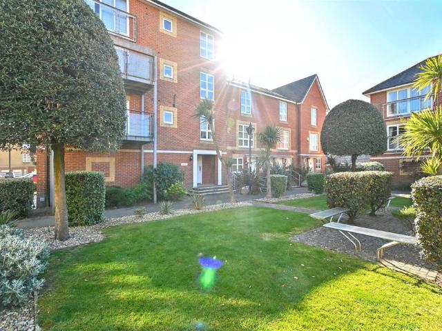 Flat for sale in Marina Village, Eastbourne