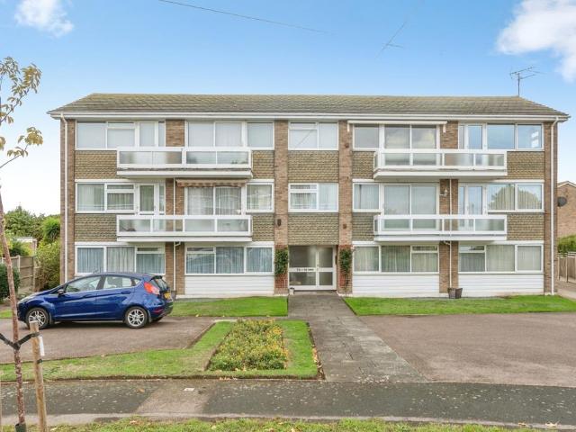 Flat for sale in Shoeburyness, Southend-on-Sea