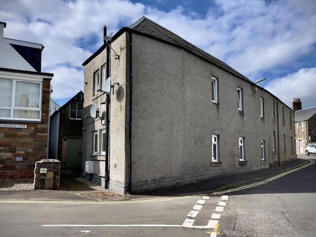 Flat for sale in Errol, Scotland