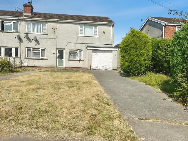 Flat for sale in Pencoed, Wales
