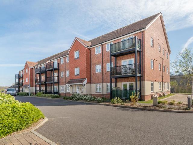 Flat for sale in Clapham, West Sussex