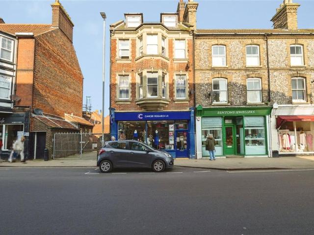 Flat for sale in Comers, Norfolk