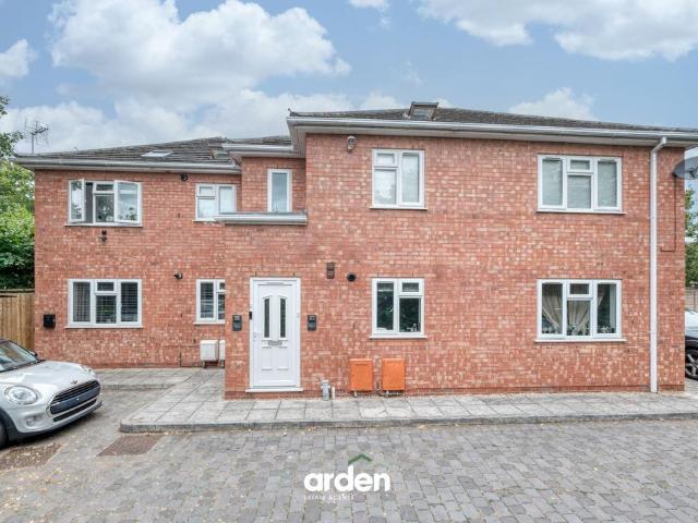 Flat for sale in Warndon, Worcestershire
