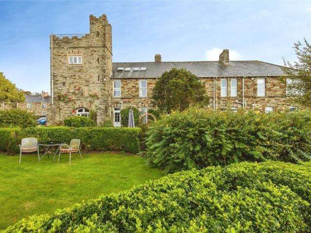 Flat for sale in Bodmin, Cornwall