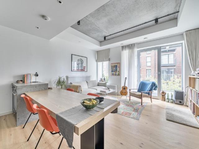 Flat for sale in Goodluck Hope, Cat Hill