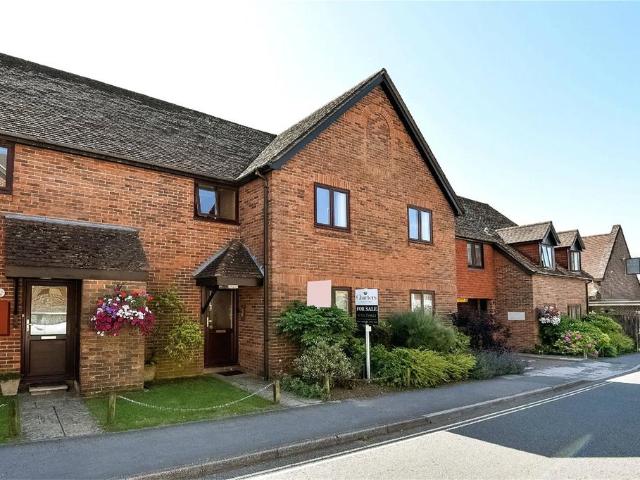 Flat for sale in The Soke, New Alresford
