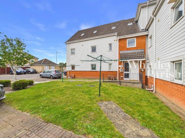 Flat for sale in Diss, Burgh St Peter