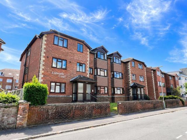 Flat for sale in Swanage, East Dorset
