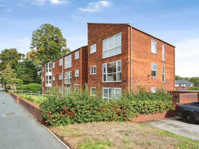 Flat for sale in The Cronehills, West Bromwich