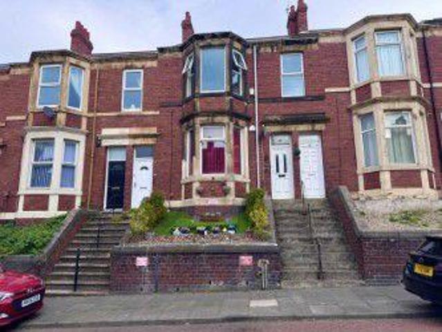 Flat for sale in Bensham, Gateshead